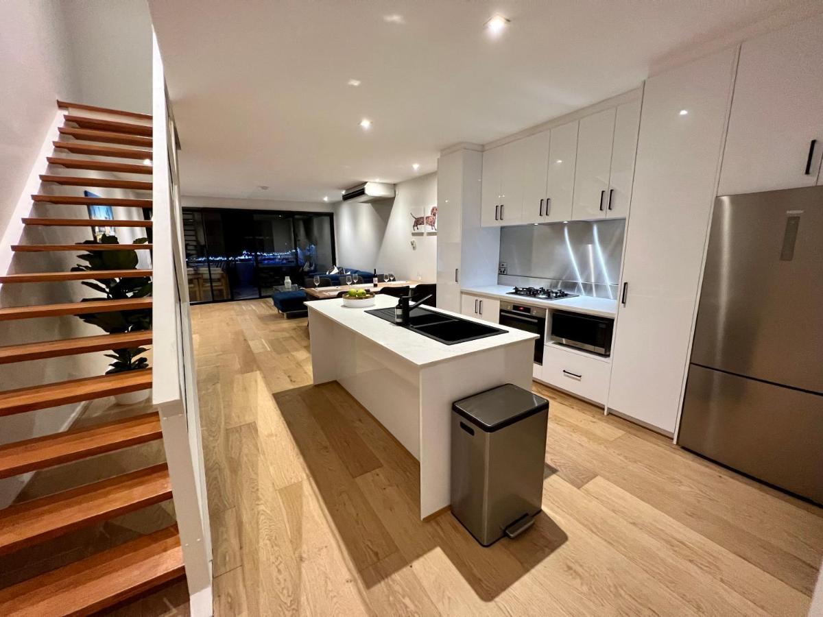Luxury St Kilda Townhouse In The Sky Apartment Melbourne Luaran gambar
